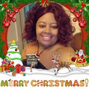 Meet your Posher, Dionne